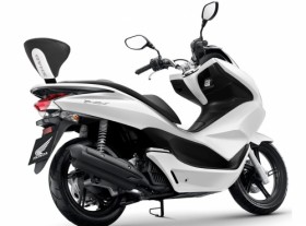  Honda PCX 125-150 (10 > 26) Sissybar (Shad HOPC10RV + DORP00)