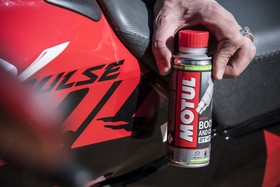  Motul Boost And Clean Moto - Oktan Arttırıcı ve Yakıt Temizleyici (200 ml)