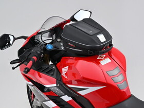  Givi ST611+ Easylock Depo Üstü Çanta (6 Lt.)