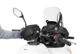  Shad W010CS Click Sistem Depo Üstü Bağlantı Aparatı (BMW)
