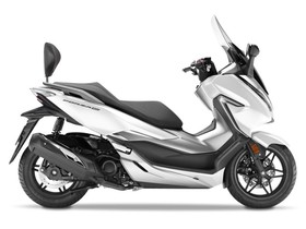  Honda Forza 125/250/350 (15/23) Sissybar (Shad H0FR17RV)