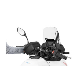  Shad Y011CS Click Sistem Depo Üstü Bağlantı Aparatı (Yamaha MT07)