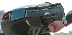  Givi V58NNTB Arka Çanta