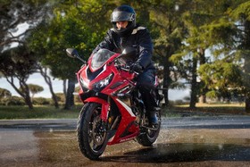 Michelin 150/70 ZR 17 Arka Lastik Road 6